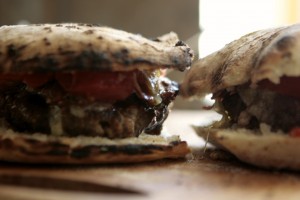 What makes a great burger bun? Something that doesn't fall apart. Pizza Bun Burger does the job!