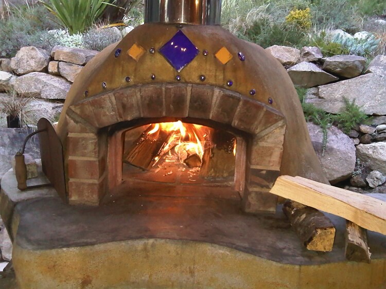 Outdoor Pizza Oven Pender Island BC Canada 2