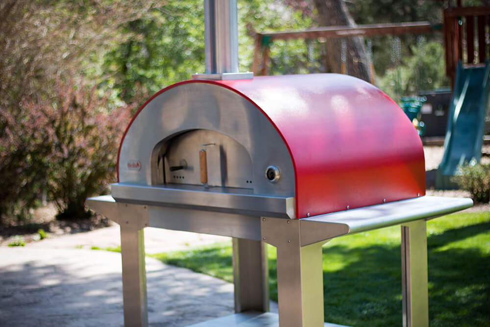 https://www.fornobravo.com/wp-content/uploads/2017/04/bella-wood-fired-portable-pizza-oven-ultra40.jpg