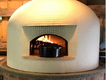 black Dutch Oven-white pizza oven