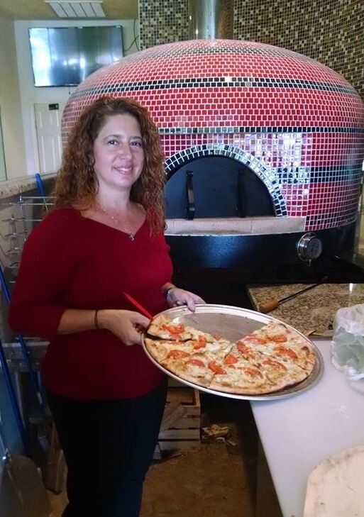 woman-Napoli oven-pizza