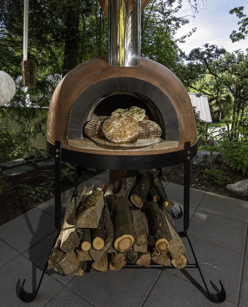 Oven with bread and wood