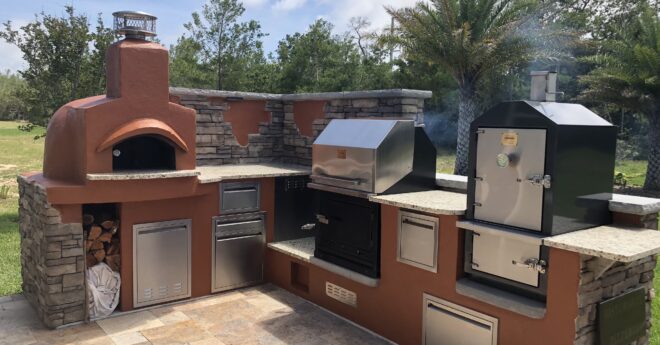 Red Stucco Oven_outdoor kitchen