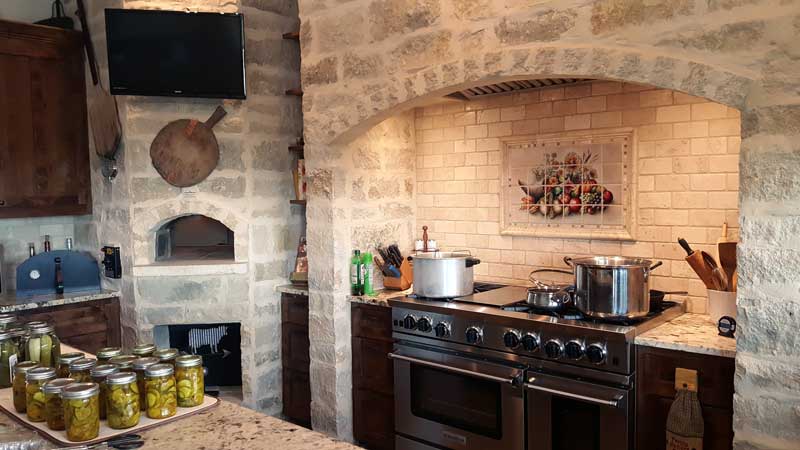 12 Indoor Pizza Oven Design Ideas - Forno Bravo. Authentic Wood