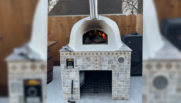 Large Wood Fired Pizza Oven w Base